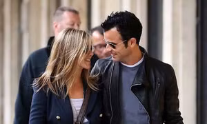Jennifer Aniston đã đính hôn