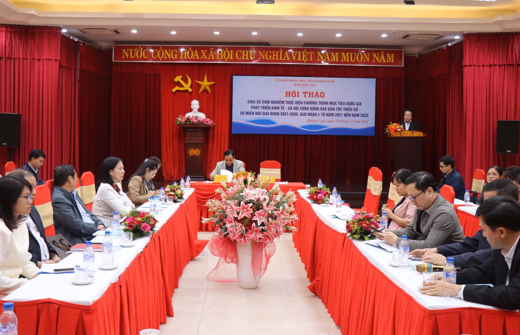 potal-chia-se-kinh-nghiem-thuc-hien-chuong-trinh-muc-tieu-quoc-gia-vung-dong-bao-dan-toc-thieu-so-7773687.jpg
