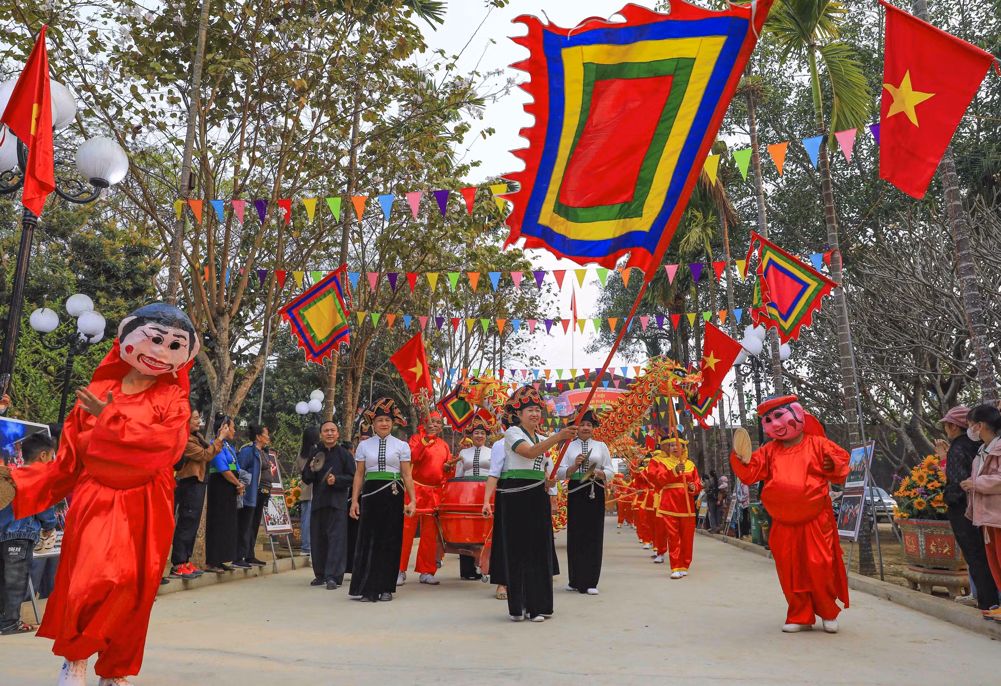 potal-dien-bien-khai-hoi-thanh-ban-phu-7928672.jpg