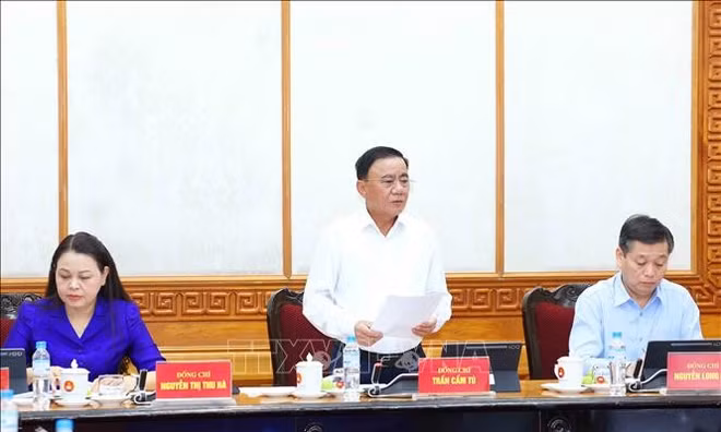 Thường trực Ban Bí thư họp về hệ thống quản lý công việc và giám sát thông minh
