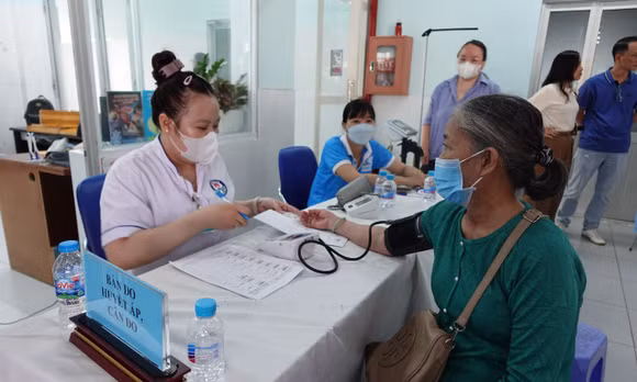 TP Hồ Chí Minh: Xây dựng mạng lưới chuyên môn ‘phủ’ trạm y tế