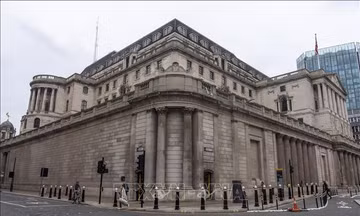 Tòa nhà Ngân hàng Trung ương Anh ở London. Ảnh: THX/TTXVN