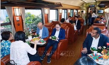 Khai trương Chuyến tàu Di sản Hà Nội - Thái Nguyên