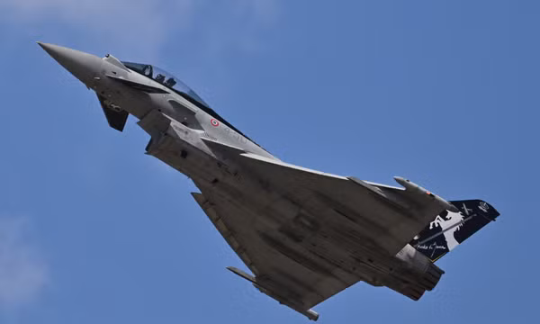 Máy bay chiến đấu Eurofighter Typhoon . Ảnh: united24media