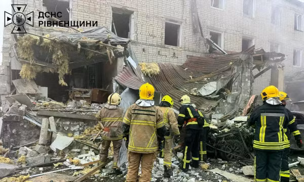 Hiện trường một vụ tấn công tại Lutsk, Ukraine ngày 14/10/2026. Ảnh: Cơ quan Dịch vụ Khẩn cấp Quốc gia