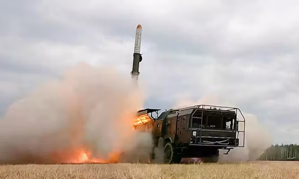 Tên lửa Nga được phóng từ một bệ phóng di động. Ảnh minh họa: Sputnik