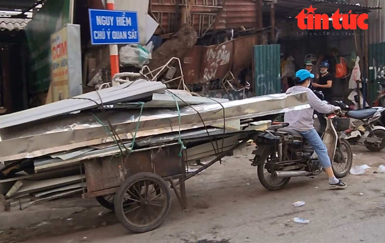 Chú thích ảnh