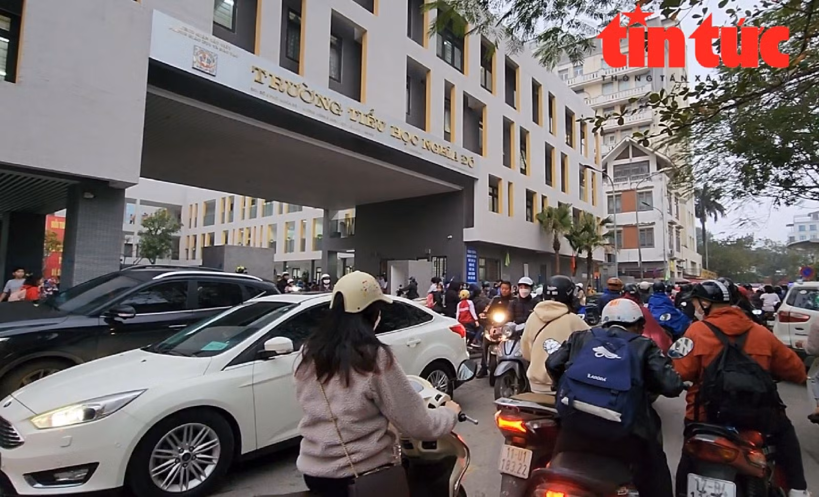 Chú thích ảnh
