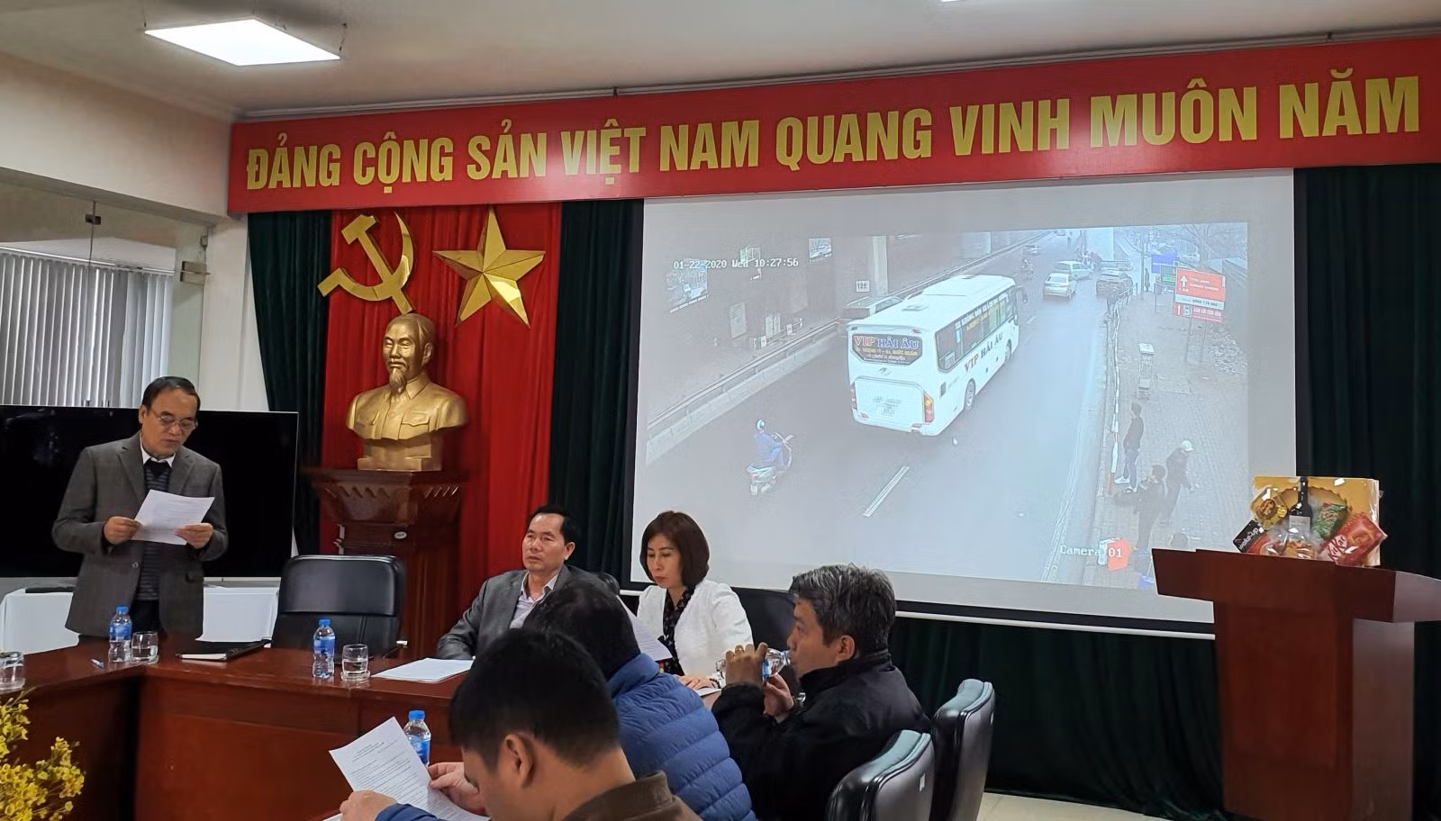 Chú thích ảnh