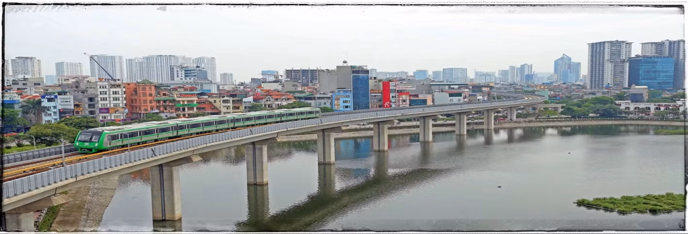 Hy vọng người dân Thủ đô sớm được đi trên tàu đường sắt triệu đô này.