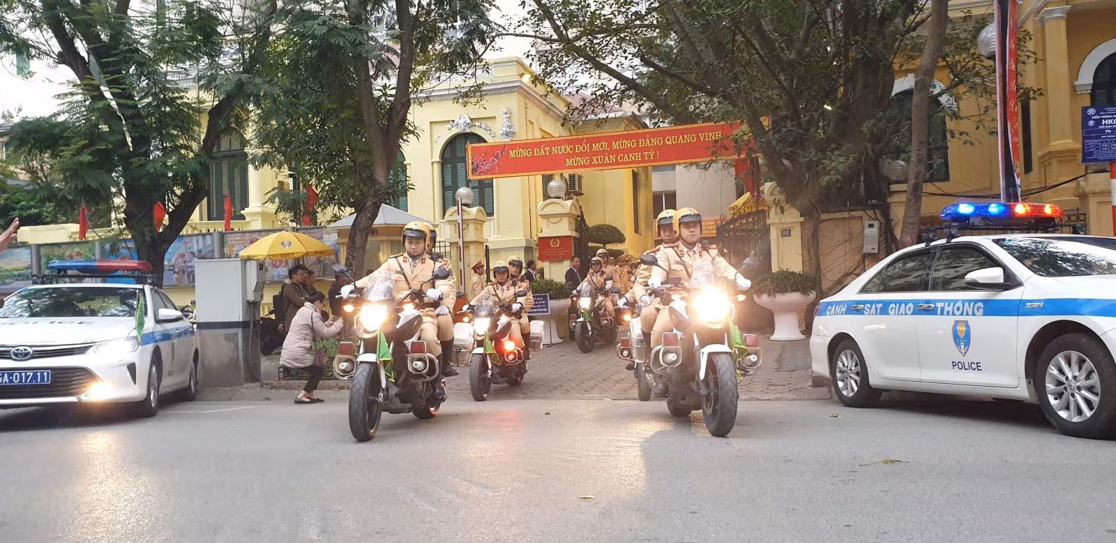 Chú thích ảnh