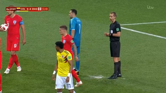 World Cup 2018: Colombia cố tình 'chơi xấu' để phá cú sút penalty của Harry Kane ảnh 3