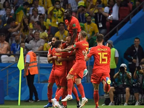 World Cup 2018: Brazil 1-2 Bỉ: Courtois quá hay; Fernandinho là tội đồ ảnh 1