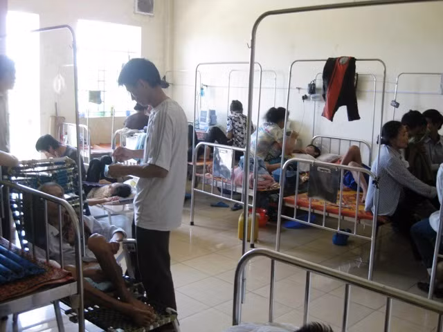  Bải hoải chống chọi với nắng nóng trên 40 độ C ở Hà Tĩnh ảnh 5
