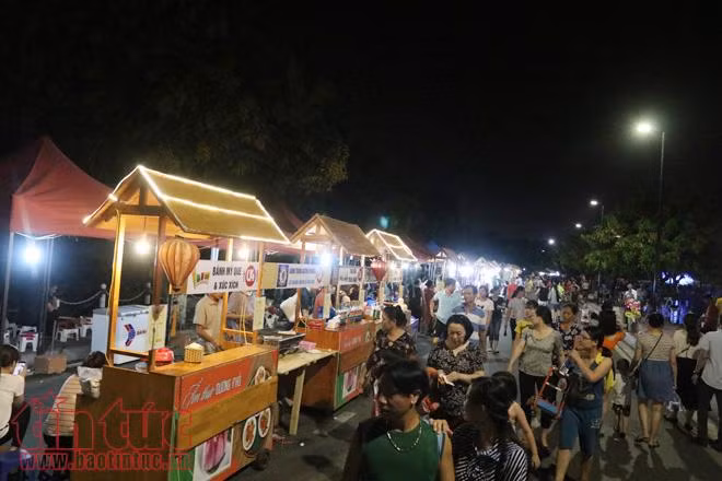 Phố đi bộ Trịnh Công Sơn náo nhiệt hơn nhờ các chương trình nghệ thuật ảnh 3