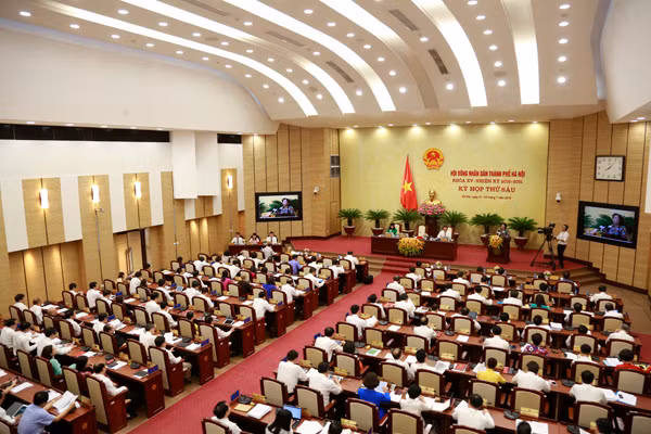 Hà Nội họp HĐND khóa XV: ‘Nóng’ vấn đề quản lý nhà chung cư ảnh 1