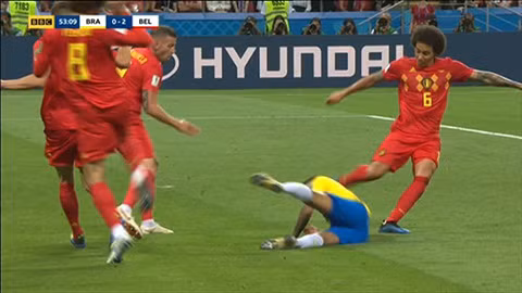 World Cup 2018: 'Nếu tặng một ly bia miễn phí cho mỗi lần Neymar ăn vạ, quán bar sẽ sớm phá sản' ảnh 4