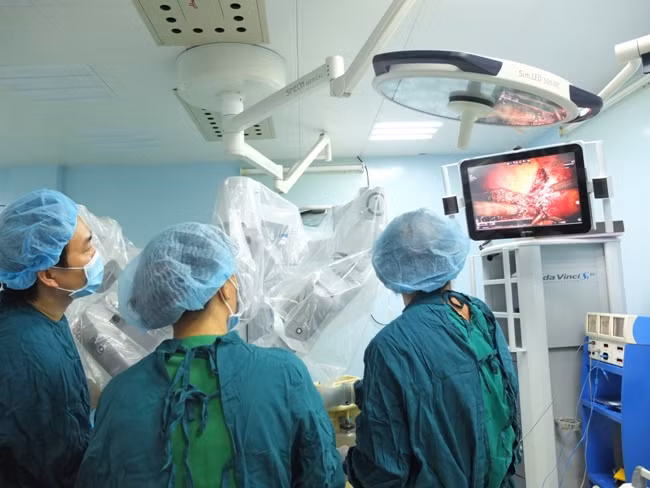  Lần đầu tiên tại Việt Nam 'người máy' tạo hình bàng quang bằng hồi tràng ảnh 1