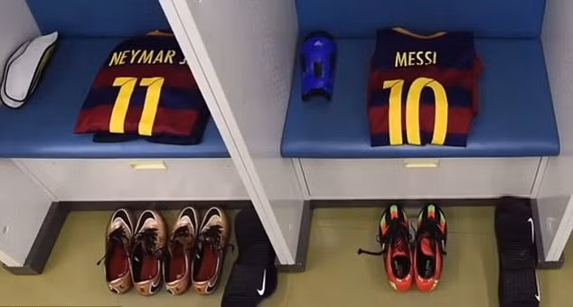 Lionel Messi gửi những lời từ biệt đầy cảm xúc tới người đồng đội Neymar ảnh 1