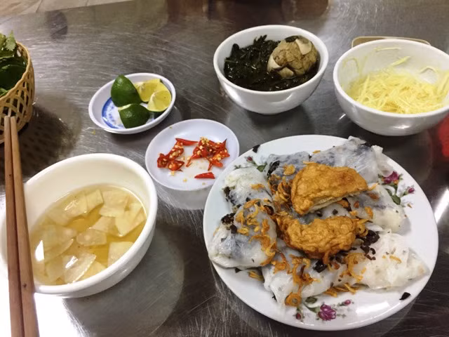 Chọn Côn Sơn cổ kính và Đảo Cò yên bình để khám phá xứ Đông ảnh 21