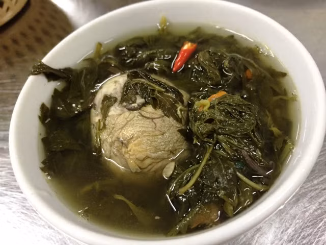 Chọn Côn Sơn cổ kính và Đảo Cò yên bình để khám phá xứ Đông ảnh 22
