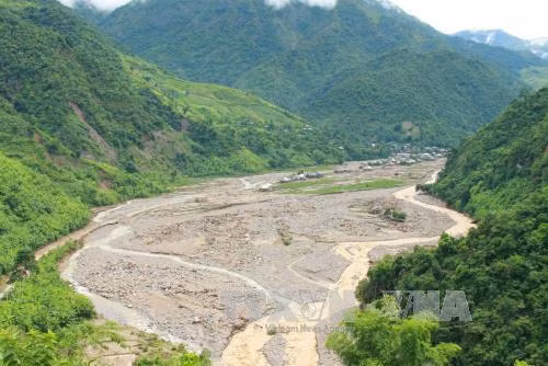 Mưa lũ làm 68 người chết, mất tích và bị thương, thiệt hại khoảng 940 tỉ đồng ảnh 1