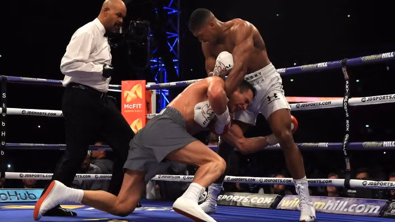 Huyền thoại Wladimir Klitschko treo găng, từ chối tái đấu với ĐKVĐ Anthony Joshua ảnh 1