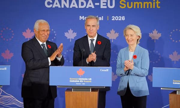 Chủ tịch Hội đồng châu Âu Antonio Costa cùng với Thủ tướng Canada Mark Carney và Chủ tịch Ủy ban châu Âu Ursula von der Leyen tại Montreal. Ảnh: Wikimedia Commons