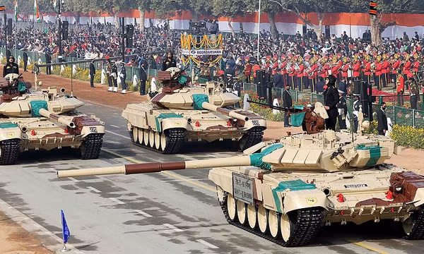 Xe tăng chiến đấu chủ lực T-90 Bhishma của quân đội Ấn Độ. Ảnh: Wikimedia Commons