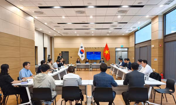Toàn cảnh Tọa đàm