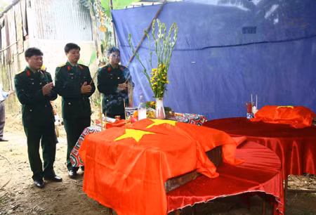 Phát hiện điểm chôn nhiều hài cốt liệt sĩ ảnh 4