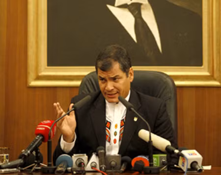 Ecuador chưa quyết định tham gia Hội nghị thượng đỉnh OAS ảnh 1