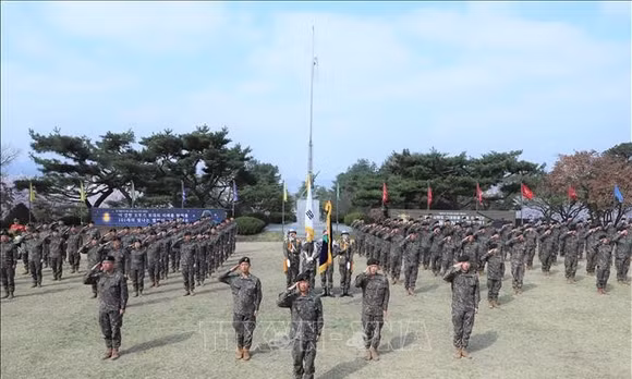 Binh sĩ Hàn Quốc tại căn cứ ở Seoul. Ảnh: Yonhap/TTXVN