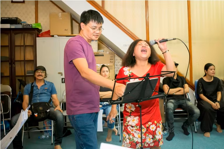 Siu Black gầy đi nhiều, về Hà Nội sớm tập liveshow nhạc Nguyễn Cường ảnh 12