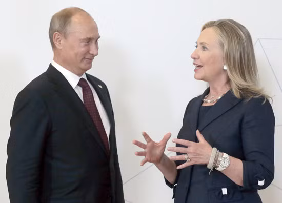 Khi ông Putin kết thúc "mùa xuân Moskva" của bà Hillary ảnh 1