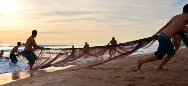 MV “Vươn cao Việt Nam” đã vượt mốc hơn 12 triệu lượt xem ảnh 1