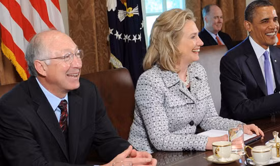 Bà Hillary công bố thành viên nhóm chuyển giao ảnh 1