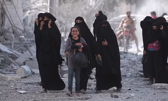 Các lực lượng Syria giải phóng thành phố Manbij từ tay IS ảnh 1