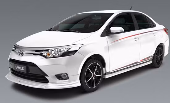 Cạnh tranh mạnh mẽ với Toyota Vios TRD 2017, Honda City tung phiên bản mới ảnh 3