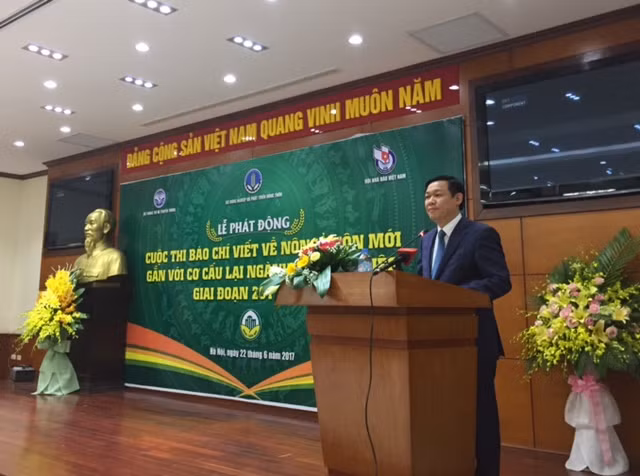 Phát động cuộc thi viết về nông thôn mới ảnh 1