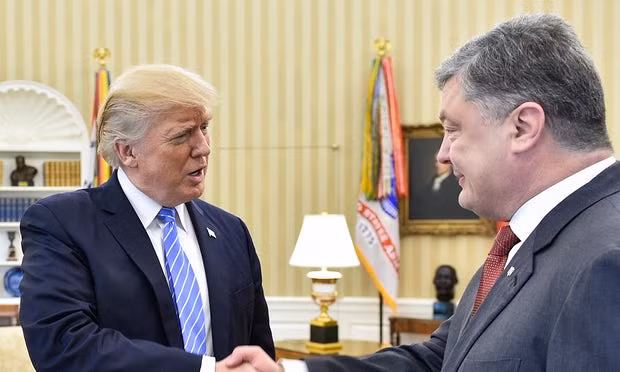 Mỹ tăng cường trừng phạt Nga 'làm quà' đón Tổng thống Ukraine? ảnh 1