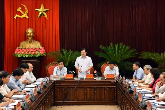 Phó Thủ tướng Trịnh Đình Dũng: Cần chấm dứt tình trạng đầu tư sản xuất tự phát, theo phong trào ảnh 1