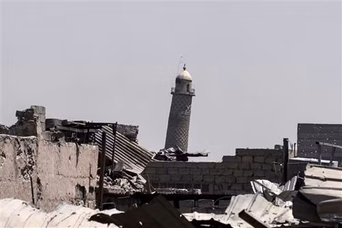 IS phá hoại nhà thờ Hồi giáo lịch sử ở Mosul ảnh 1