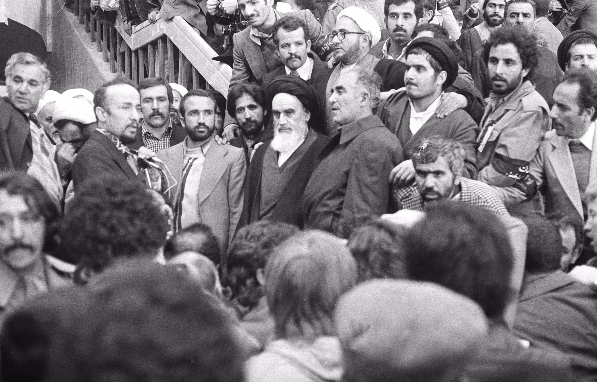 Hé lộ sự can dự của CIA vào cuộc đảo chính Iran ảnh 2