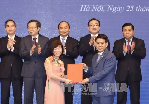 Thủ tướng Nguyễn Xuân Phúc: Chính phủ kiến tạo đang lan tỏa tại Hà Nội ảnh 2