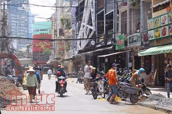 'Phố Tây' Bùi Viện đang tất bật thi công để kịp ngày khai trương ảnh 9