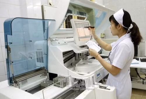 Giá xét nghiệm sẽ tỷ lệ thuận với chất lượng phòng xét nghiệm ảnh 2