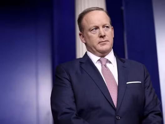 Rộ tin Thư ký Nhà Trắng Sean Spicer đích thân tìm người thay thế ảnh 1