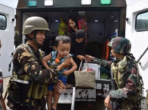 Quân đội Philippines ngừng bắn nhân đạo tại Marawi ảnh 1