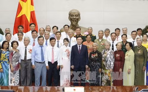 Chăm lo tốt hơn đời sống vật chất và tinh thần của người có công ảnh 2